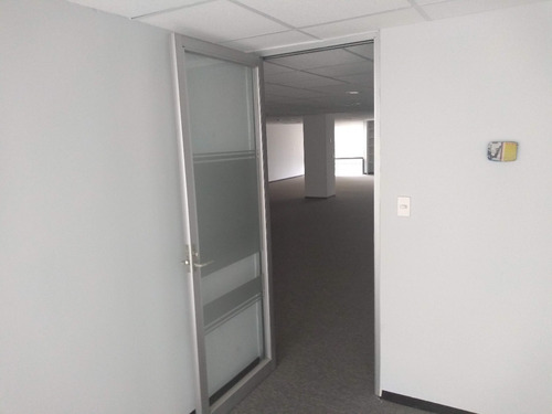Imagen 1 de 30 de Anzures Oficina Para Una Persona En Penthouse Renta