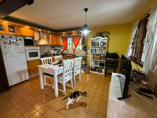 Casa En Venta En Barrio Santa Rita A Pocas Cuadras De La Costanera