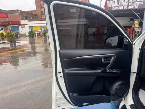 Toyota Fortuner Srv 2.8cc 4x4 Diesel At Aa