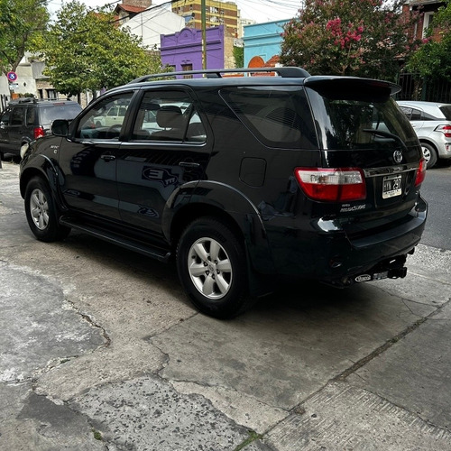 Imagen 2 de 16 de Toyota Sw4 2009 3.0 I Srv C/cuero 4x4 (2009)