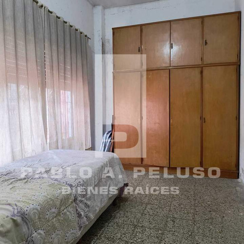 Casa 4 Ambientes Y Monoambiente En Merlo. Zona Oeste. Buenos Aires