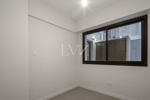 Venta Departamento 5 Ambientes Con Patio Recoleta