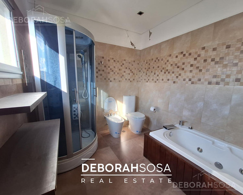 Casa En Alquiler Anual-amoblada-a La Laguna-escobar -san Sebastian-loma Verde-