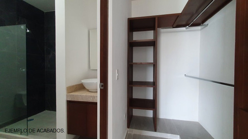 Imagen 11 de 12 de Residencia Con Alberca En Entrada A Conkal