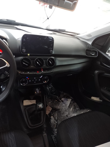 Imagen 21 de 25 de Fiat Cronos Drive 1,3 My23 Llantas De Chapa Tr3