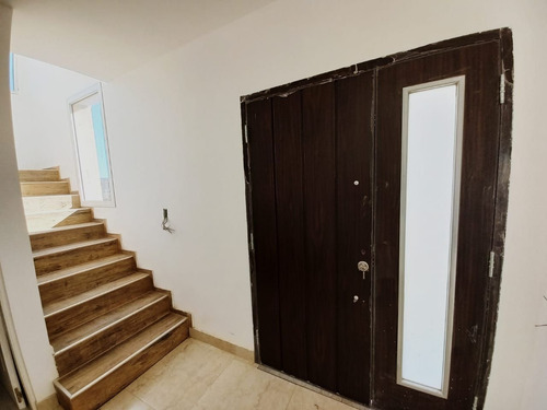 Imagen 5 de 28 de Casa En Venta En San Ramiro - Pilar Del Este