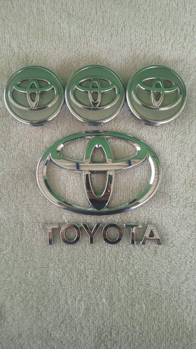 Emblemas Traseros Toyota Corolla Gli Y Tapas Centro Rin 
