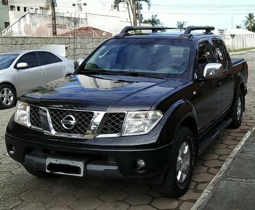 Nissan Frontier 2.5 Le Cab. Dupla 4x4 Aut. 4p 2011