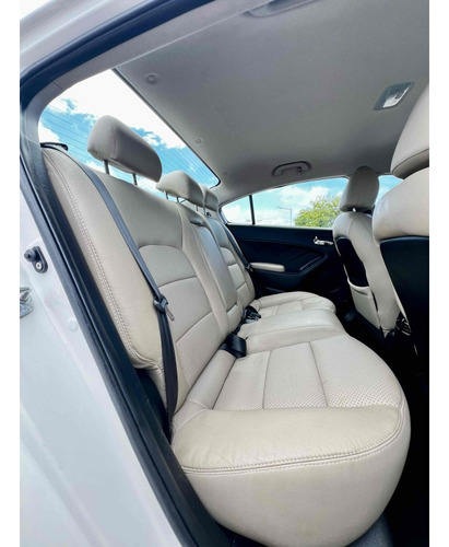 Kia Cerato 1.6 SX 16V FLEX 4P AUTOMÁTICO