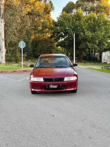 Mitsubishi Lancer Gl 1.3