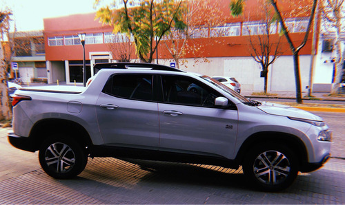 Imagen 5 de 14 de Fiat Toro Freedom 2.0 Tdi 4x4 2016 Doble Cabina Full Cuero.