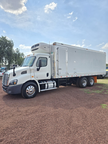 Freightliner Torton Cascadia 2016 Rabon Refrigerado