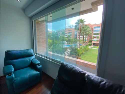 Venta De Apartamento Campo Alegre. 4hab+s/4baños+s/4p