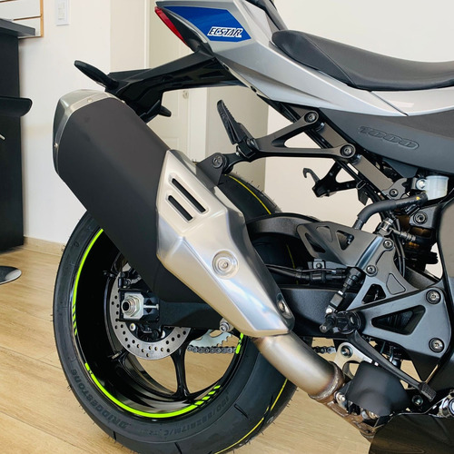 Imagen 21 de 25 de Suzuki Gsx R 1000 - Disp. Entrega Inmediata - No Cbr Yzf R1