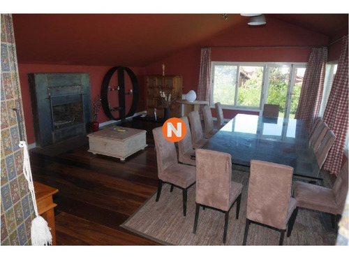 Casa En Venta Y Alquiler, Pinares, Punta Del Este, 8 Dormitorios.- Ref: 209507