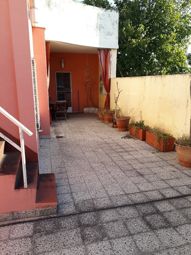 Casa En Venta En Lanús Oeste