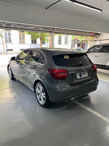 Mercedes-Benz Clase A 1.6 A200 Urban 156cv
