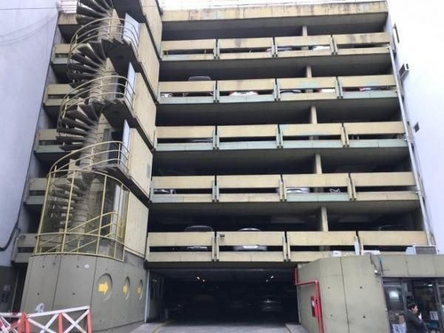 Imagen 3 de 3 de Excelentes Cocheras En El Centro Porteño