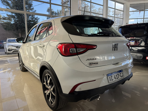 Fiat Argo 1.8 Hgt