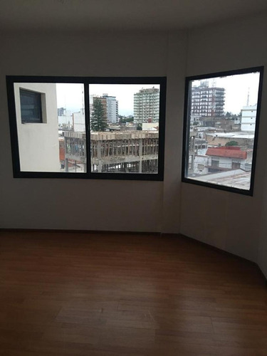 Imagen 9 de 12 de Excelente Departamento De Categoria