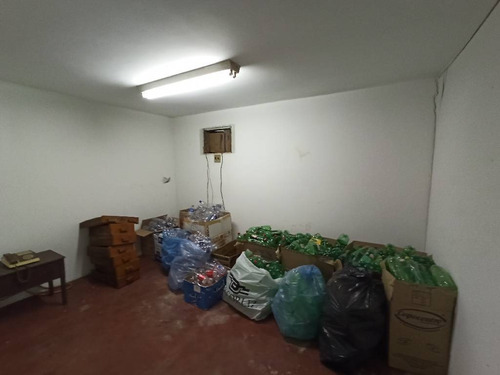 Imagem 13 de 30 de Barracão Com Amplo Terreno A 200 Metros Da Feb - 23824