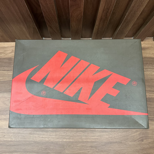Air Jordan 1 Low Travis Scott Mocha 43 (Usado)