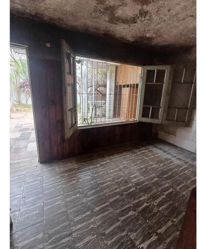 Casa Lote Propio En Esquina - Villa Luzuriaga
