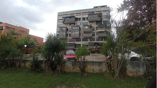 Alquilo Apartamento 160m2 3h/3b/2p Los Samanes 2390