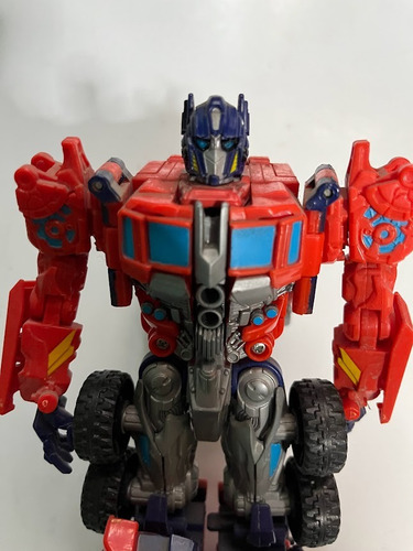 First Strike Optimus Prime Transformers Hasbro (Usado)