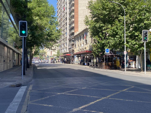 Local Comercial Gral. Mackenna 1235, Lc 2