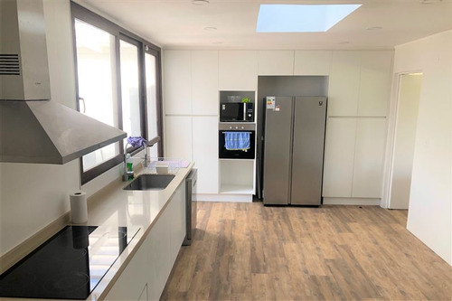 Casa En Venta De 6 Dorm. En Santo Domingo