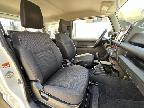 Suzuki Jimny 1.5 Glx Mt