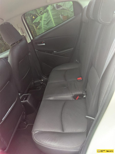Imagen 4 de 12 de Mazda 2 1.5 Grand Touring Lx Sedan