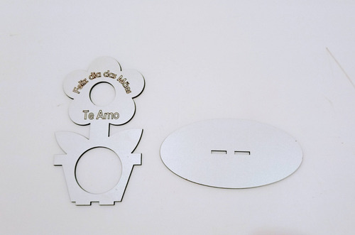 Imagem 4 de 7 de Porta Bombom Flor Dia Das Mães Mdf Branco - 10 Unidades
