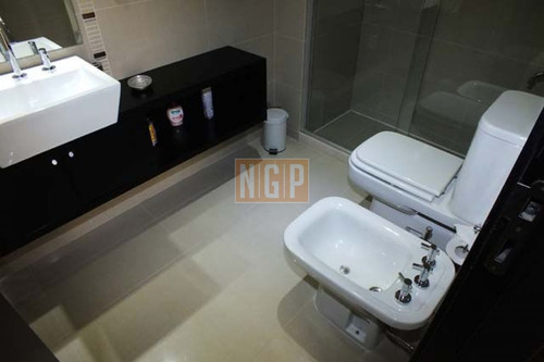 Imagen 27 de 30 de Apartamento En Mansa, 2 Dormitorios
