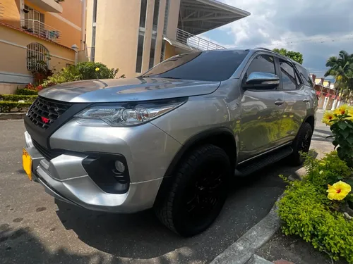 Toyota Fortuner At 4x2 Mod 2018 Versión 50 Años