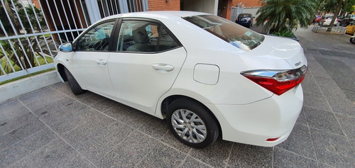 Toyota Corolla 2018 1.8 Xli Cvt 140cv