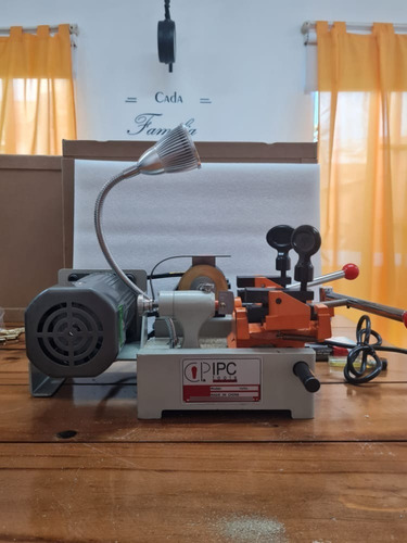 Imagen 6 de 8 de Máquina Copiar Doble Paleta Copiadora Ipctools Con Motor