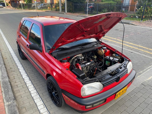 Imagen 14 de 14 de Volkswagen Golf Gl 2.0 M/t 5p
