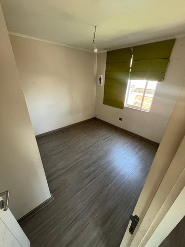 Casa En Terreno De 320 M2 En Laguna Del Sol, Padre Hurtado.