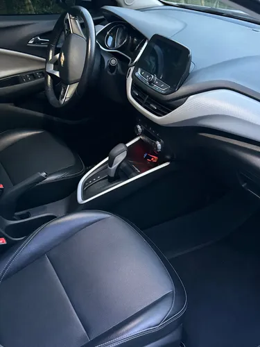 Chevrolet Onix 1.0T Premier Hatch At