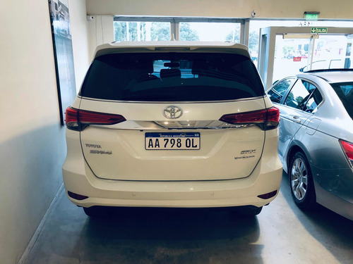 Toyota Sw4 2.8 Srx 177cv 4x4 7as At 2017