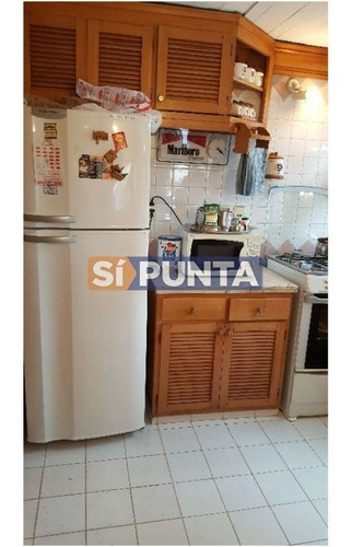Imagen 10 de 27 de Apartamento De 2 Dormitorios Y 2 Baños A 1 Cuadra De Gorlero, Con Gran Terraza Y Parrillero Propio.