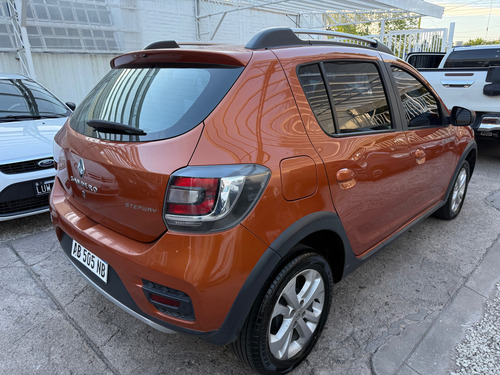Renault Sandero Stepway 1.6 Dynamique 105cv