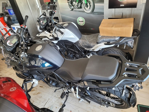 Imagen 12 de 16 de Benelli Trk 502 X En Sbk Motos