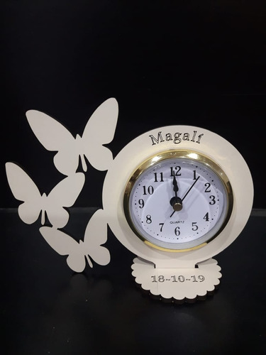 25 Souvenirs 15 Años Con Reloj Y Mariposas Personalizados