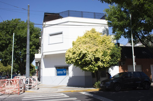 Lindo Ph De 4 Ambientes En Pb Con Entrada Independiente Y Patio Venta