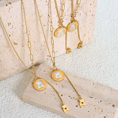 Elegante Collar De Titanio Chapado En Oro Con Colgante De Os