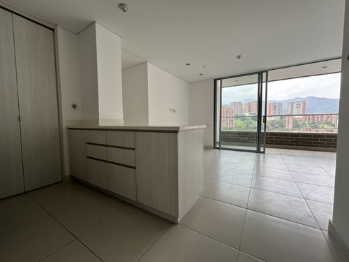 Apartamento En Arriendo Ubicado En Envigado Sector Loma Del Chocho (26389).