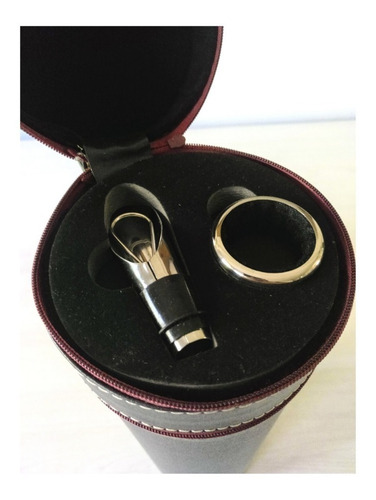 Imagen 2 de 6 de Estuche Eco Cuero Para Botella De Vino C/accesorios